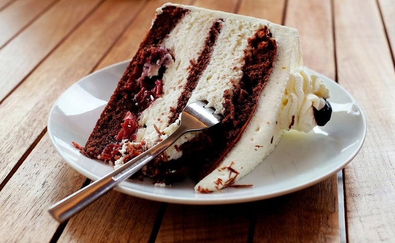 Red Velvet Cheesecake